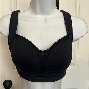 Lululemon 36D Black Women's Sports Bra Cushion Straps Adjustable Closure